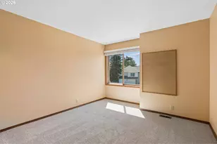 2107 Club House Dr, West Linn, OR 97068 - Photo 36