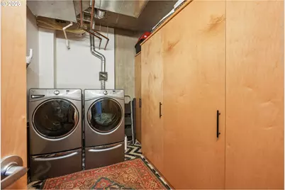 1221 SW 10th Ave #410, Portland, OR 97205 - Photo 22