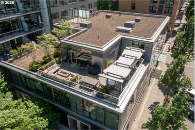 1221 SW 10th Ave #410, Portland, OR 97205 - Photo 26