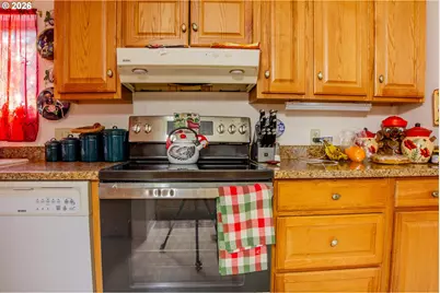 1530 Tamarack St, Sweet Home, OR 97386 - Photo 10