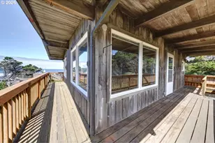 247 Gogona Ave, Cannon Beach, OR 97110 - Photo 6