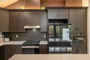 33005 Berlin Rd, Lebanon, OR 97355 - Photo 6