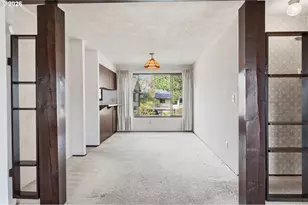 600 Cherry Dr, Eugene, OR 97401 - Photo 12