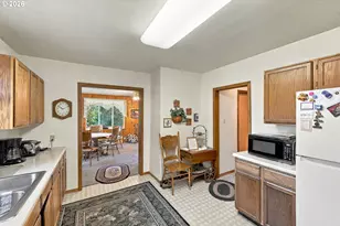 61201 Daniels Creek Rd, Coos Bay, OR 97420 - Photo 10
