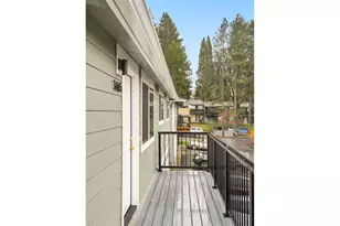 1465 NE Kane Dr, Gresham, OR 97030 - Photo 4