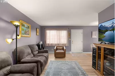 1465 NE Kane Dr, Gresham, OR 97030 - Photo 6