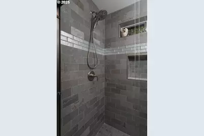 3215 SE Baypoint Dr, Vancouver, WA 98683 - Photo 30