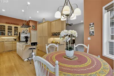 14341 SE Terrace Dr, Clackamas, OR 97015 - Photo 18