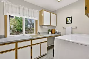 14341 SE Terrace Dr, Clackamas, OR 97015 - Photo 22