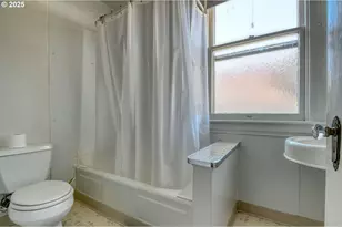 714 SE Byers Ave, Pendleton, OR 97801 - Photo 28