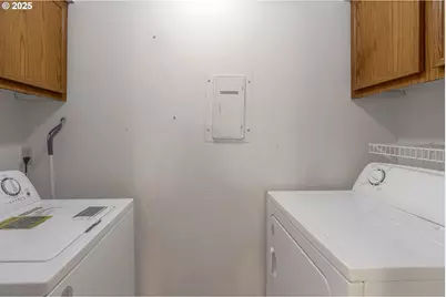 8524 SW Mohawk St, Tualatin, OR 97062 - Photo 14