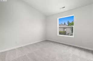 5632 NE Hidden Creek Dr, Hillsboro, OR 97124 - Photo 18