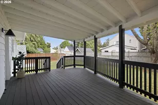 10114 N Calhoun Ave, Portland, OR 97203 - Photo 30