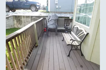 1218 Davis St, Milton-Freewater, OR 97862 - Photo 2