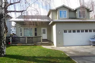 1218 Davis St, Milton-Freewater, OR 97862 - Photo 1