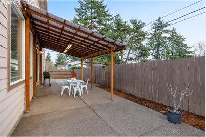 1721 SE 135th Ave, Portland, OR 97233 - Photo 38