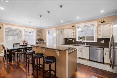 1721 SE 135th Ave, Portland, OR 97233 - Photo 10