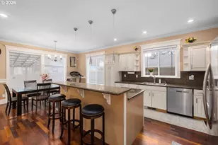 1721 SE 135th Ave, Portland, OR 97233 - Photo 10