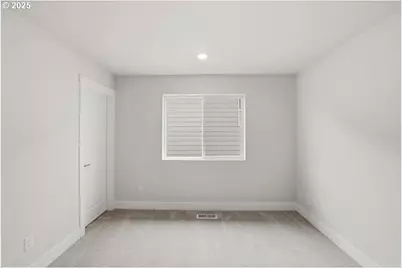 7813 NW 146th Ter, Portland, OR 97229 - Photo 12