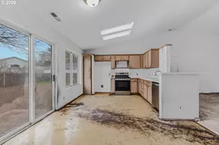 961 S 4th Ave, Cornelius, OR 97113 - Photo 8