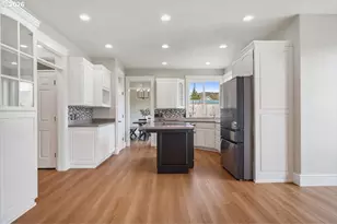 78250 Meadow Park Dr, Cottage Grove, OR 97424 - Photo 14