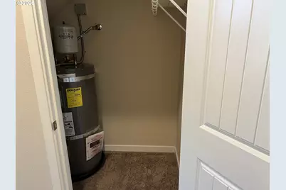 5915 NE 58th Ave, Vancouver, WA 98661 - Photo 6