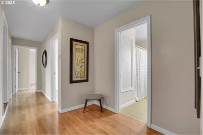 10701 N Pershing St, Mount Angel, OR 97362 - Photo 14