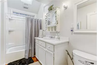 1680 SE Maple Ct, Hillsboro, OR 97123 - Photo 22