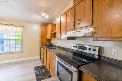 1949 SE Palmquist Rd #66, Gresham, OR 97080 - Photo 10