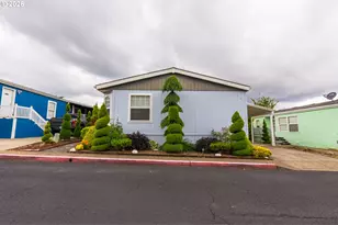 1949 SE Palmquist Rd, Gresham, OR 97080 - Photo 2