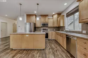 43 S 20th Ave, Cornelius, OR 97113 - Photo 10