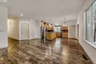 43 S 20th Ave, Cornelius, OR 97113 - Photo 6