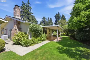 1761 Russet Dr, Eugene, OR 97401 - Photo 38