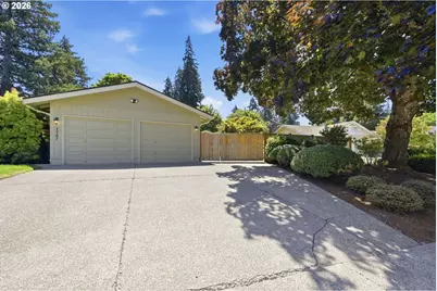 1761 Russet Dr, Eugene, OR 97401 - Photo 4