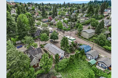 1205 Washington St, Oregon City, OR 97045 - Photo 4