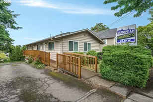 1205 Washington St, Oregon City, OR 97045 - Photo 1