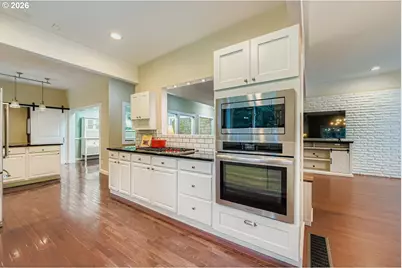 16620 SE Hampshire Ln, Milwaukie, OR 97267 - Photo 10