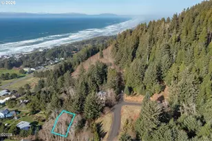 210 Chief Albert Dr, Yachats, OR 97498 - Photo 1