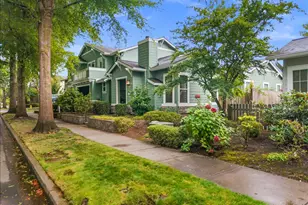 1741 NE 65th Ave, Hillsboro, OR 97124 - Photo 2