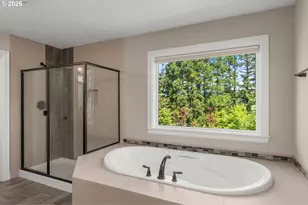 13053 NW Lombardy Dr, Portland, OR 97229 - Photo 22