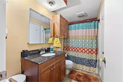 151 Treehill Loop, Eugene, OR 97405 - Photo 26