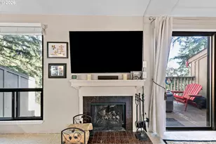 151 Treehill Loop, Eugene, OR 97405 - Photo 10