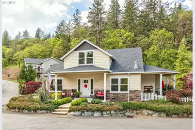 205 Oak Knoll Way, Jacksonville, OR 97530 - Photo 1