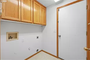 2337 Loch Dr, Springfield, OR 97477 - Photo 30