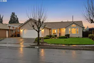 2337 Loch Dr, Springfield, OR 97477 - Photo 2