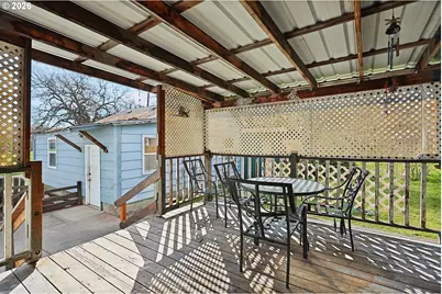 1043 Irvine St, The Dalles, OR 97058 - Photo 12