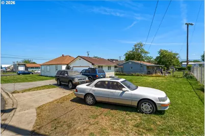 129 E Catherine Ave, Milton-Freewater, OR 97862 - Photo 22