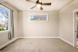 3813 SE Pipers Dr, Hillsboro, OR 97123 - Photo 8