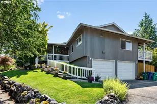2530 SW 23rd St, Gresham, OR 97080 - Photo 2