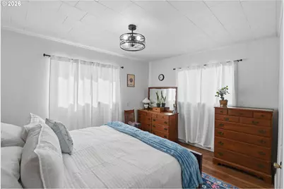 228 S Empire Blvd, Coos Bay, OR 97420 - Photo 24
